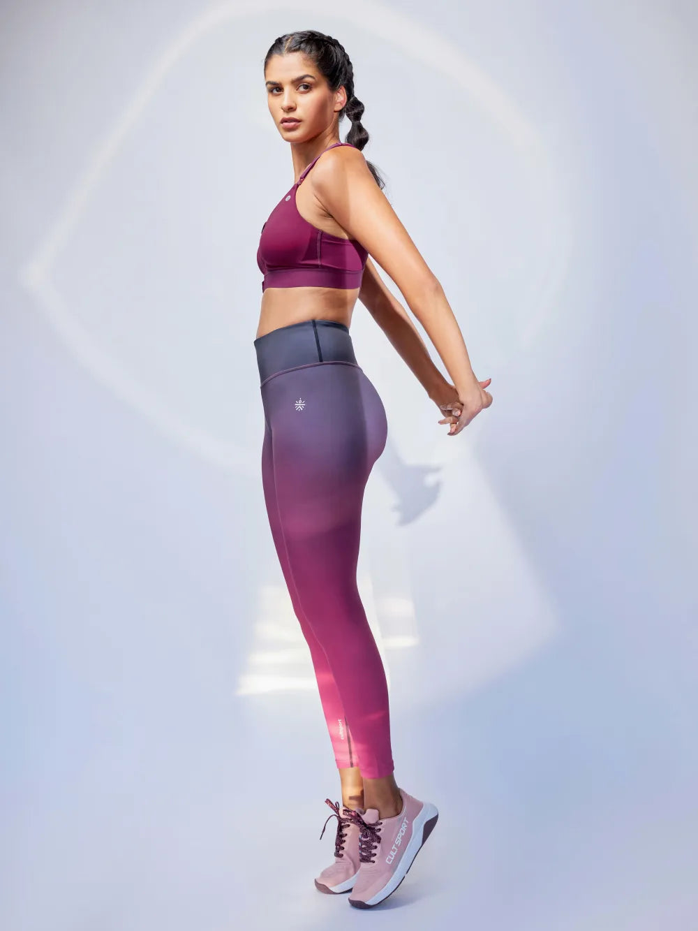 Sports Bra With Adjustable Underband