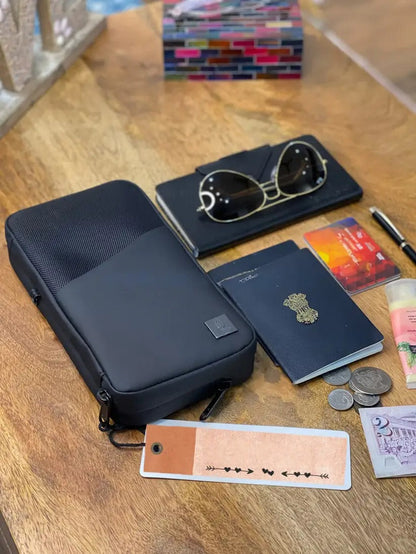 Travel Mate Sling